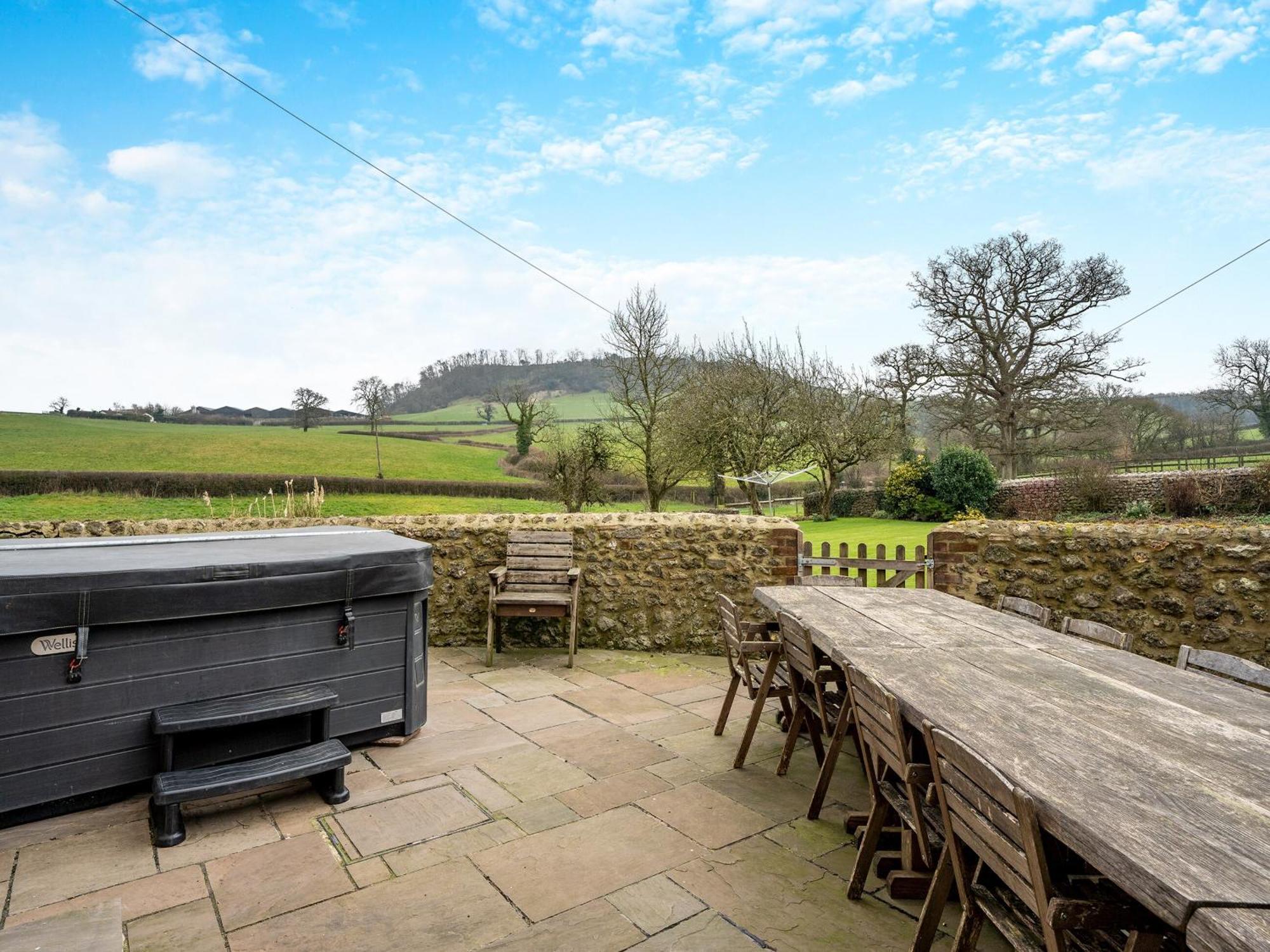 Armswell House Villa Ansty  ภายนอก รูปภาพ